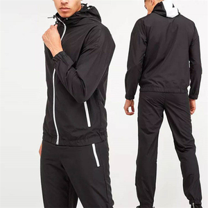 Conjunto Deportivo 2 en 1 para Hombre, Transpirable, de Secado Rápido, Ligero, 100% Algodón, con Logotipo Estampado en la Parte Delantera, para Primavera - Product Image 1