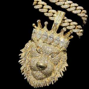 Pendentif Tête de Lion de Luxe en Forme de Diamant, Sertie de Moissanite Blanche, Finition Or, Bijou Hip Hop, Charme Royal Bling - Product Image 4