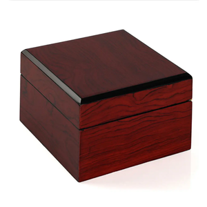 Boîte cadeau de luxe en velours personnalisée pour montre, avec doublure en éponge, finition mate, style simple, emballage rigide carré pour bijoux - Product Image 6