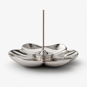 Porta Incienso Metálico de Lujo con Diseño Escultural Elegante para Meditación, Rituales, Espacios Espirituales y Decoración Premium para el Hogar - Product Image 3