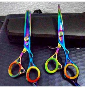 Ciseaux de barbier de qualité supérieure, ciseaux de barbier en acier inoxydable, fabrication pakistanaise, vente en promotion. - Product Image 4