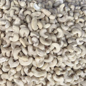 Wholesale High Quality Santigo Vietnam Cashew <b>Nut</b> <b>Kernels</b> Wholesale Ww210 Best Quality Exported To Asia, Eu, Middle East - Product Image 1