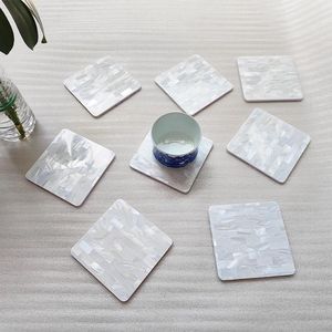 Ensemble de dessous-de-verre personnalisés en nacre, mosaïque de coquillages faite à la main, vaisselle décorative, cadeau personnalisé, accessoires pour la maison - Product Image 1