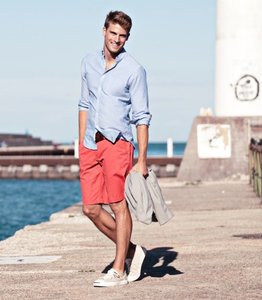 Shorts Bermuda Homme en Coton avec Cordon de Serrage – Légers, Confortables, Durables, Élégants, Infroissables et Écologiques – Idéaux pour Tenues Formelles - Product Image 2