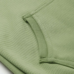 Survêtement moderne pour femme, construction durable, offrant flexibilité et une tenue longue durée - Product Image 6