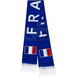 Écharpe de football ultime en tissu tricoté doux et chaud, vêtement premium pour les supporters, idéale pour les matchs en stade et le confort hivernal - Product Image 3