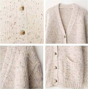 Pull en tricot épais surdimensionné pour femmes, pull chaud d'hiver, coupe ample élégante pour femmes - Product Image 6