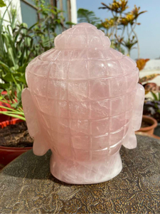 Statue de Bouddha en quartz rose sculptée à la main, sculpture en cristal, Feng Shui, religieuse, anti-anxiété, fabricant OEM ODM - Product Image 4