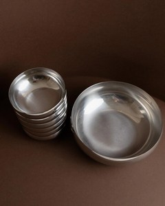 Bol en métal élégant pour accessoires de table à manger - Product Image 5