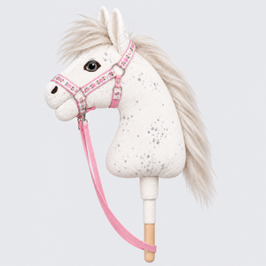 Harnais de cheval d'arçon confortable, conçu pour une manipulation facile, avec des matériaux de qualité, un ajustement sécurisé et un attrait équestre charmant. - Product Image 1