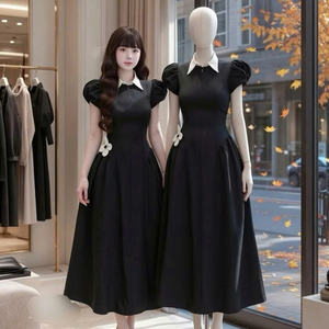 Robe élégante pour femme, robe à manches courtes, alliant parfaitement élégance, confort, décontracté et formel pour diverses occasions, maxi en soie - Product Image 3