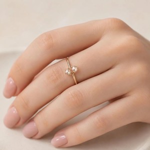 Anillo de compromiso de dos piedras de oro macizo de 10K, 14K, 18K con diamante de laboratorio redondo rosa y moissanita, color DEF, claridad VS VVS, regalo para ella. - Product Image 4