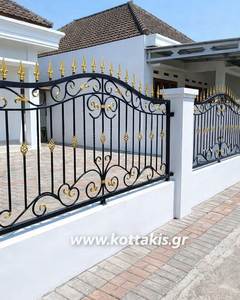 Panneaux de clôture de jardin en fer forgé de luxe, détails ornementaux classiques, construction en acier robuste, protection contre les intempéries - Product Image 2