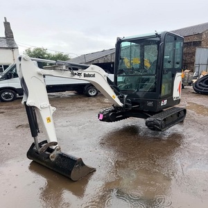 Mini-excavatrice compacte hydraulique sur chenilles Premium Bobcat E19 pour travaux de construction, d'aménagement paysager et d'installation d'installations. - Product Image 4