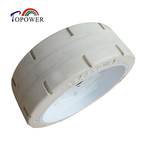 Neumático antipinchazos Topower 12X4X9 1/4 para elevadores de tijera eléctricos - Product Image 2