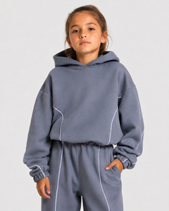 Conjunto Deportivo Personalizado Azul Oscuro para Niñas, Sudadera con Capucha y Pantalones Deportivos de Felpa para Niñas, Conjunto Deportivo Informal para Niñas - Product Image 4