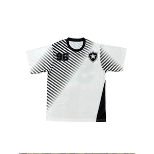 Maillots de football personnalisés de haute qualité à séchage rapide pour le sport – Fabrication sur mesure par des professionnels - Product Image 1
