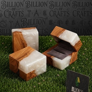 Caja de Anillos de Madera y Resina, Cuadrada, Moderna, Hecha a Mano, para Guardar Joyas, Marca Billion Of Crafts - Product Image 2