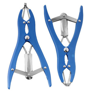 Kit de castración de ganado sin sangre, elastrador de animales de alta resistencia, alicates expansores de balón, para banda de elastración y amputación de cola, reutilizable - Product Image 1