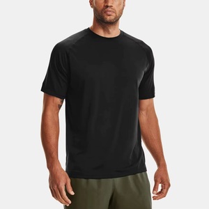T-shirt de sport en polyester personnalisé avec logo pour homme, séchage rapide, respirant, anti-humidité, pour entraînement et gym - Product Image 5