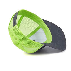 Casquettes en maille brodée en gros – Casquettes Trucker Snapback personnalisées avec logo OEM – Fournisseur en gros de casquettes ajustables en maille - Product Image 5