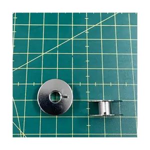 9033 PIÈCES DE MACHINE À COUDRE INDUSTRIELLE CANETTE POUR PFAFF - Product Image 1