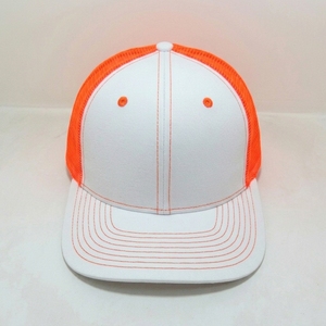Casquette Trucker Personnalisée à 6 Panneaux, Dos en Maille, Visière Plate Courante, Fermeture Snap Réglable, Unisexe, OEM ODM, Marque Privée, Faible MOQ - Product Image 3