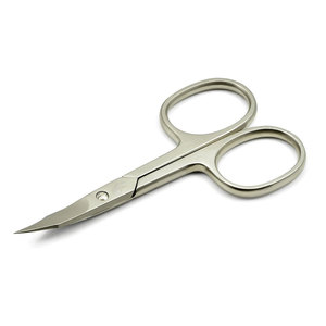 Tijeras compactas de precisión para cutículas, para un manejo fácil y tareas de cuidado detallado, diseñadas para uso personal - Product Image 6