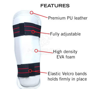 Espinilleras de Alto Rendimiento con Espuma Absorbente de Impactos, Diseño Transpirable y Construcción Ligera - Product Image 3