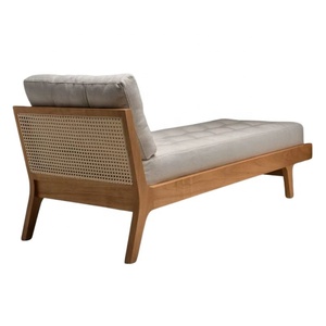 เก้าอี้อาบแดดทำจากไม้และหวายแบบพรีเมี่ยมพร้อมเบาะรองนั่งกลางแจ้งเก้าอี้หวายเก้าอี้ชายหาดทันสมัย - Product Image 5