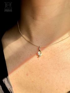 Elegant Pear-Cut Diamond <b>Pendant</b> Necklace in <b>Solid</b> <b>Gold</b> – Fine Jewelry by Heerak Diamonds - Product Image 4