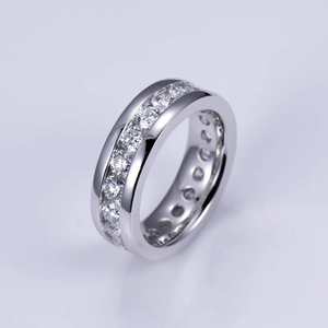 Bague éternelle authentique en moissanite et diamant rond, unisexe, en argent 925 original, cadeau de mariage surprise pour partenaire - Product Image 2