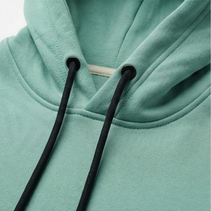 Robe sweat-shirt à capuche oversize rouge avec poche avant, vêtement décontracté pour femme, imprimé hiver, matière polaire écologique - Product Image 5