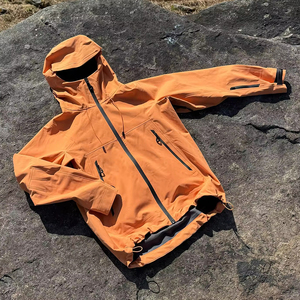 Veste softshell coupe-vent à capuche pour homme, orange et verte, décontractée, fermeture éclair sur le devant, coupe classique, pour l'automne - Product Image 2