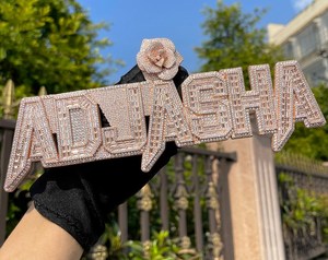 จี้เพชรโมอิสซาไนต์แบบกำหนดเอง สไตล์ฮิปฮอป VVS ประดับเพชรเต็มตัว  จี้ตัวอักษรเงินแท้ 925  จี้เพชรโมอิสซาไนต์สั่งทำ - Product Image 2