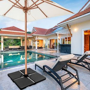 Set di 4 basi quadrate per ombrelloni da patio, riempibili, con maniglia e imbuto – Accessorio funzionale per arredo esterno - Product Image 1