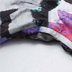 Chaqueta de esquí de alta demanda para hombre, chaqueta cortavientos con logotipo personalizado, chaqueta para hombre, entrenamiento, running, impermeable, ligera, fabricante OEM - Product Image 4