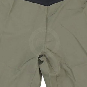 Shorts d'entraînement MMA pour hommes, légers et conçus pour la pratique du fitness et les activités sportives. - Product Image 6
