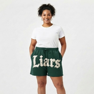 Shorts amples en molleton 100 % coton French Terry brodés effet usé grande taille pour femme - Product Image 1