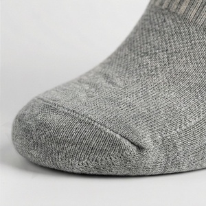 Crew Socks Solid Gray 100% Cotton Breathable Knitted for Daily Casual Wear Autumn Season Adults Standard Thickness - Product Image 6