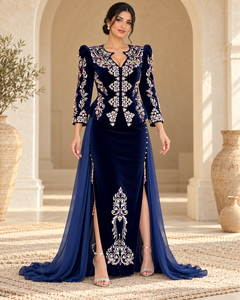 Vestido Maxi de Terciopelo Rosa Pálido de Lujo, Transpirable, con Cuello en V, Manga Larga, Dobladillo Acampanado, Ajuste Holgado, Cinturón Dorado Rosa, para Mujer, Fiesta de Invierno - Product Image 6