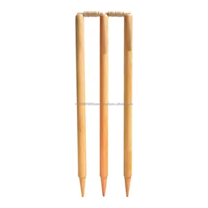Ensemble de stumps de cricket en bois ZAP, qualité supérieure, durables, taille standard, avec bails, pour clubs et académies - Product Image 1