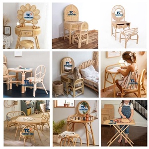 ชุดโต๊ะและเก้าอี้หวายราคาดีที่สุด และโต๊ะแต่งหน้าหวายสำหรับเด็ก เฟอร์นิเจอร์เด็ก พร้อมระยะเวลาจัดส่งรวดเร็วและตัวเลือกปรับแต่ง - Product Image 2