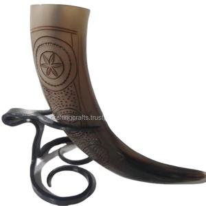 Cuernos de Búfalo Auténticos Hechos a Mano, Estilo Vikingo Ecológico, Cuerno para Beber, Tamaño Personalizado, Tallado de Alta Calidad, Venta al por Mayor - Product Image 1