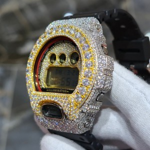 Montre numérique à quartz pour hommes et enfants avec boîtier en strass, bracelet en caoutchouc, résistante aux chocs, alarme, chronographe, affichage LED, style luxueux - Product Image 3