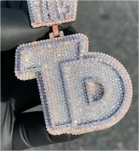 Pendentif Lettre Personnalisé en Moissanite Ronde Sertie de Pierres, Argent 925, Moissanite VVS, Pendentif Lettre Hip Hop pour Homme - Product Image 4