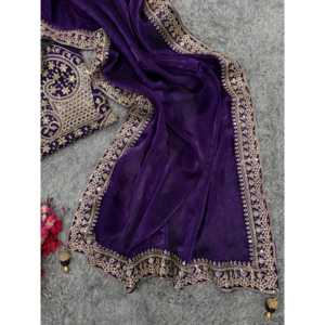 Sari de soirée élégant avec broderie de sequins et de dori, robe de fête avec un travail unique - Product Image 3