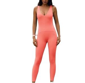 Nouvel Arrivage 2026 – Ensemble de Yoga et Tenue de Sport Femme Taille Haute Respirant pour la Gym et le Fitness – Vêtement d'Entraînement Une Pièce en Promotion - Product Image 1