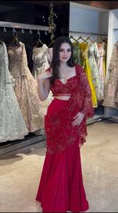 Lehenga Saree prêt-à-porter pour soirée, avec broderie fantaisie et travail de sequins, à prix de gros. - Product Image 2