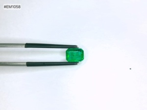 Esmeralda Natural de Zambia, Juego de 3 Piezas Octagonales, 5.04ct, Gemas Sueltas Genuinas, Rica Saturación, Para Conjuntos Exclusivos de Joyería - Product Image 3